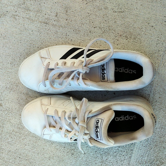 Adidas Gazelle white leather runners - Picture 7 of 9